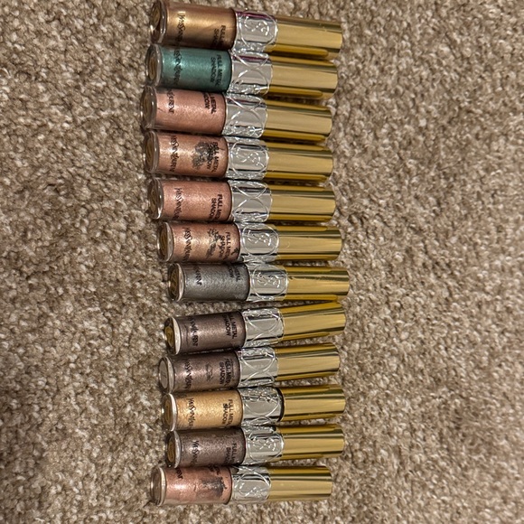 Yves Saint Laurent Lipstick, eyeshadow & more Collection - Picture 2 of 8